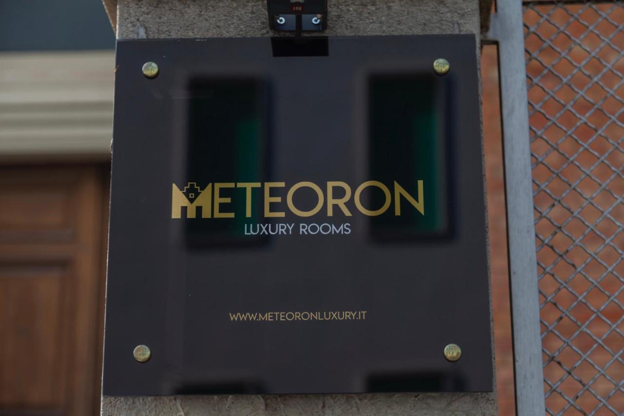 Meteoron Luxury Rooms Matera Exterior photo